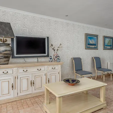 Holiday home Esencia De Jazmin By Interhome